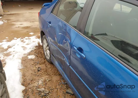 2010 Toyota Corolla S z USA, uszkodzony, nr VIN 1NXBU4EE5AZ174922